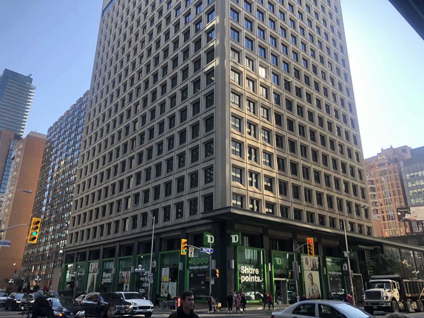 WorkplaceOne - 77 Bloor